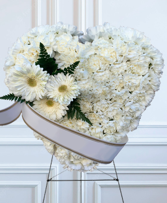 Flores blancas para funerales en Gijón